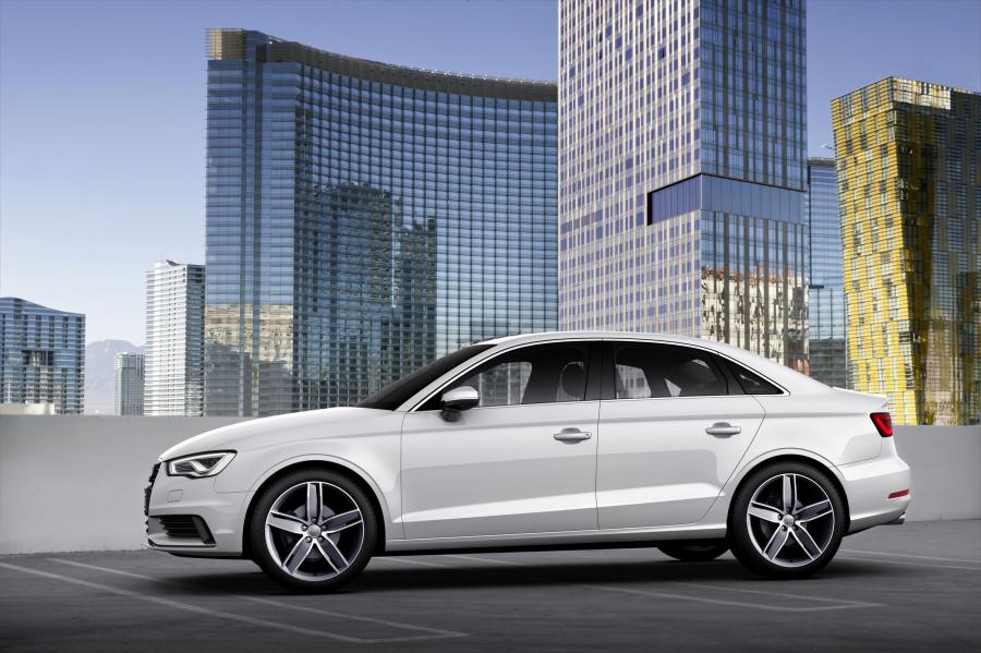  Audi A3 Sedan 2.0 TDI (8V) 2013 года  (WW) (фото 5 из 42)